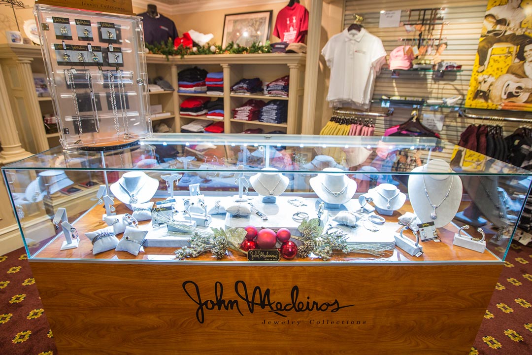 American Queen Dining Cruise with Points